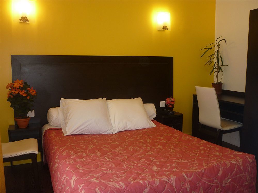 Le Myosotis Hotel Paris Ngoại thất bức ảnh